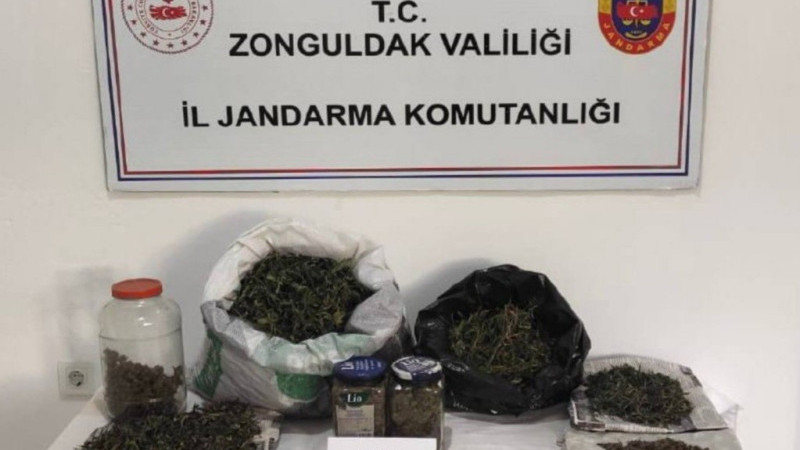 Zonguldak'ta uyuşturucu operasyonu: Ne ararsan var