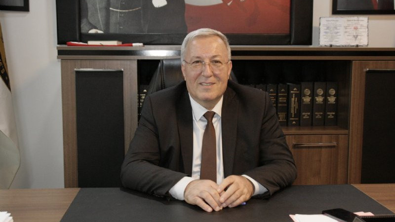 Mehmet Azman Başkan Civelek 8 oyda kaldı 