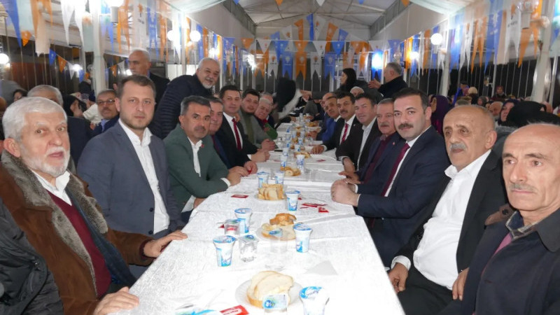Kilimli'de AK Parti vefa programı düzenledi
