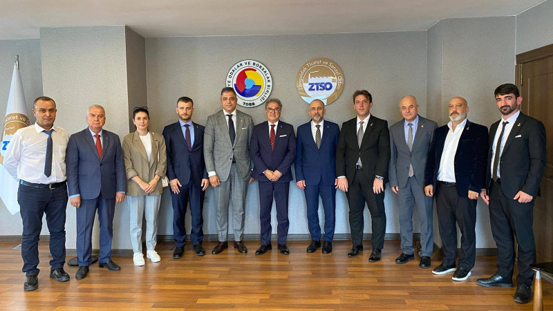 ZAFER PARTİSİ HEYETİ ZONGULDAK TİCARET VE SANAYİ ODASI’NI ZİYARET ETTİ.