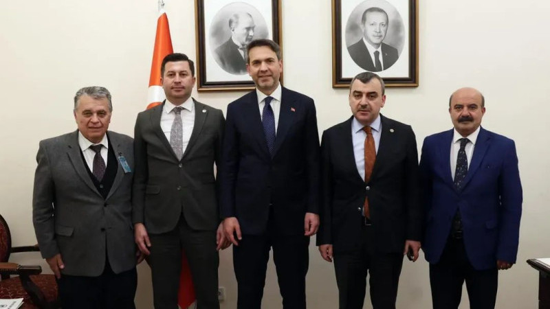 Altun'dan Albayrak'a ziyaret