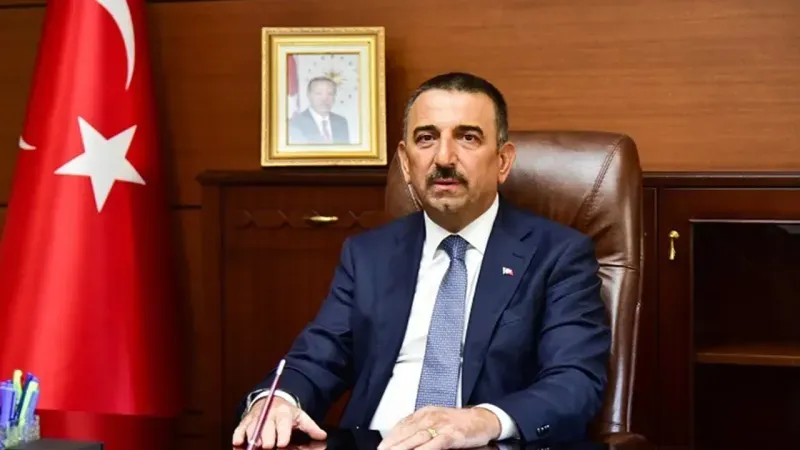 Vali Hacıbektaşoğlu, Cumhuriyet Bayramını kutladı 